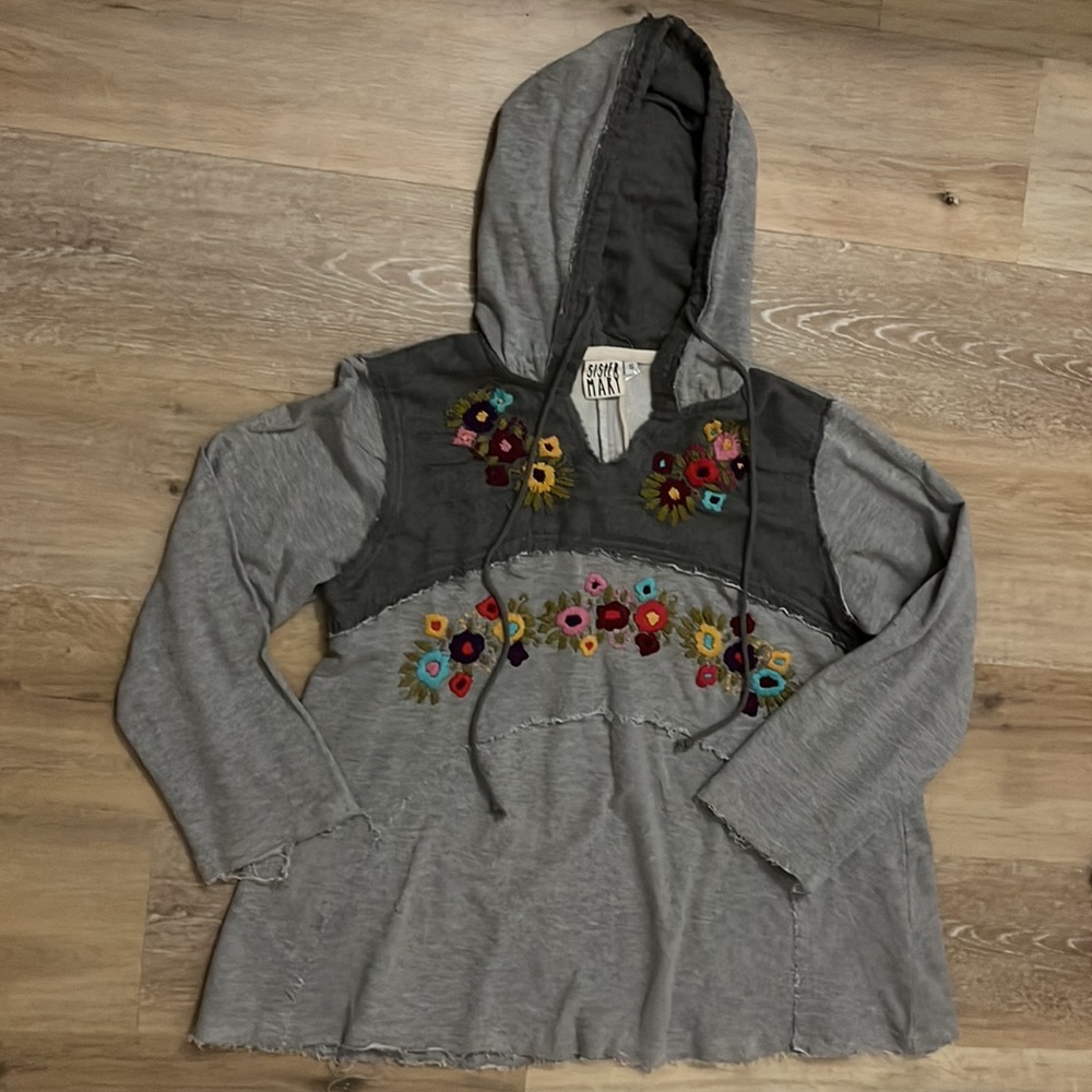 Grey hoodie with flowers on it